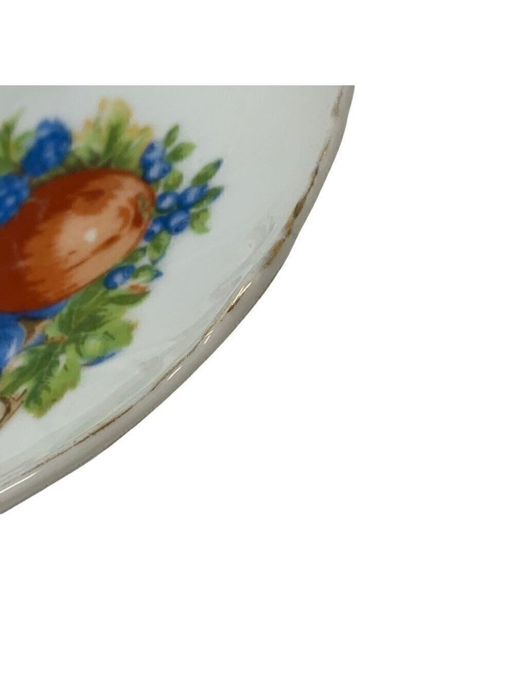 Vintage Gilded Gold Trinket Dish Plate Fruit Berries Leaf Shaped Collectible - Picture 5 of 10